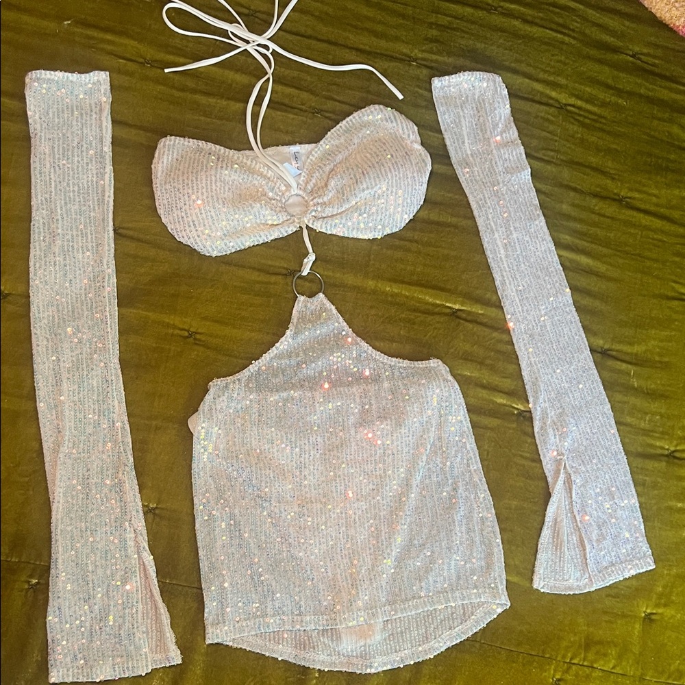 Lucy in the Sky Sparkling 3-Piece Set with Arm Sleeve and panty